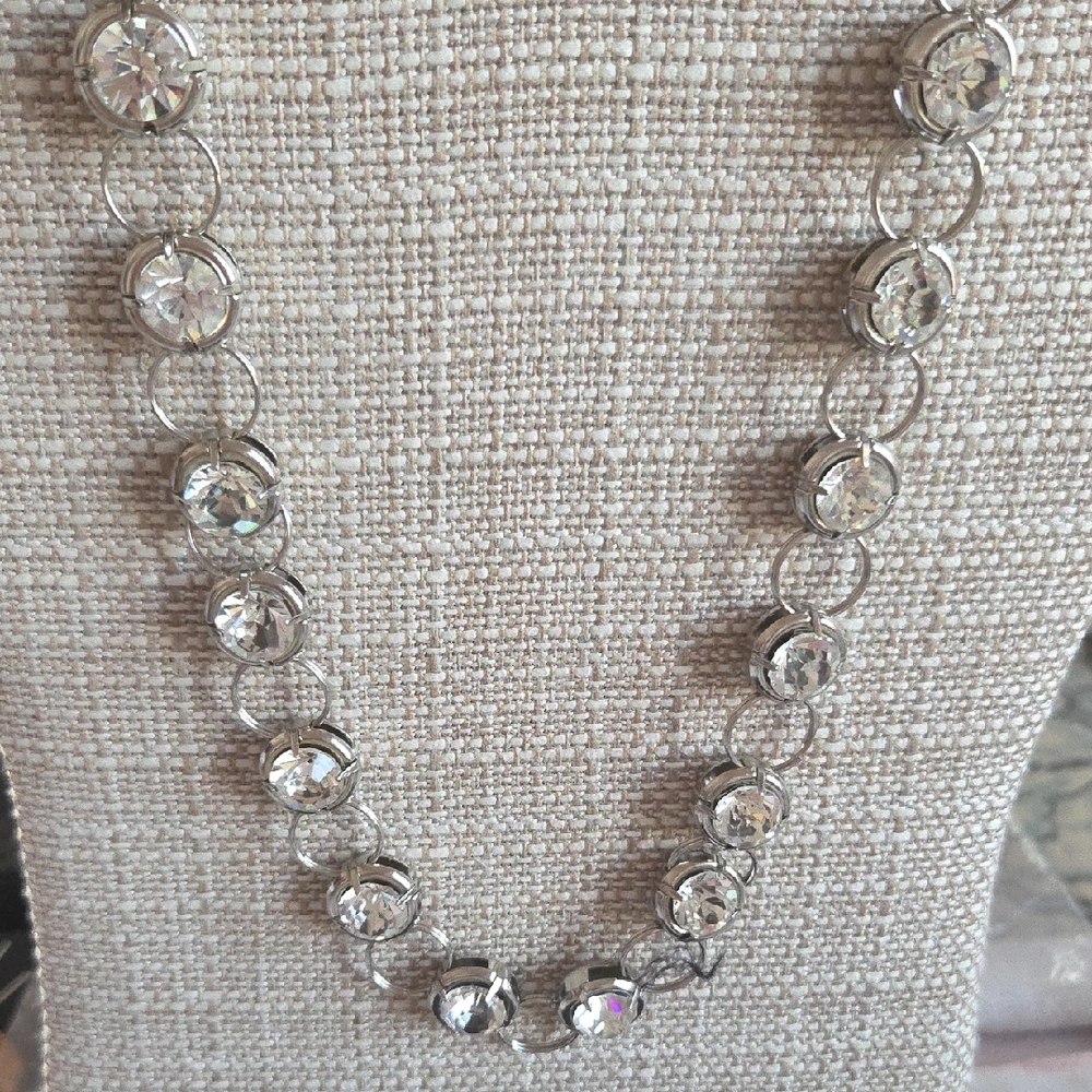 Source Unknown Silver Necklace with Clear Crystals